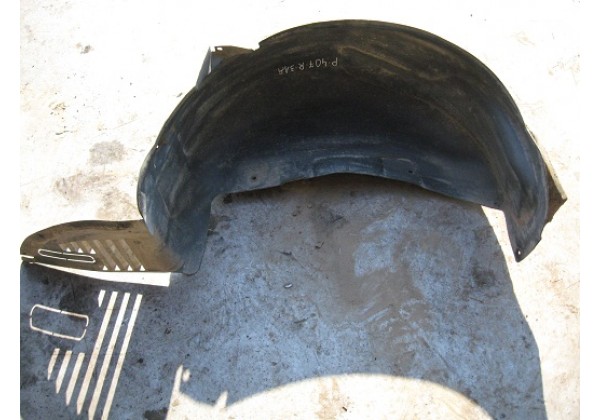підкрилок,правий задній,Peugeot 407,1.6hdi